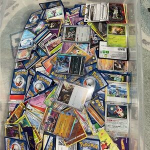 Pokémon random card lot of 1000 cards